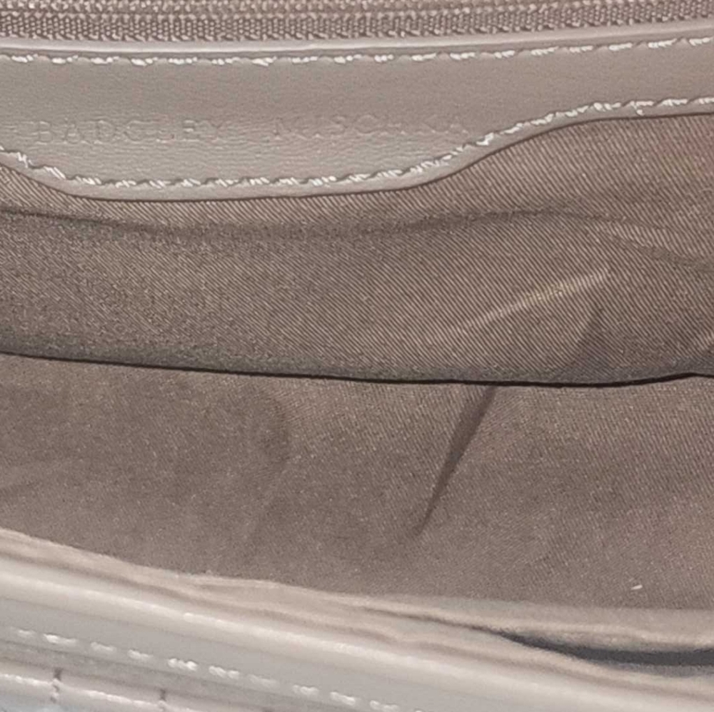 Badgley Mischka SET taupe bag and wallet, vegan leather. NWOT - Picture 8 of 17